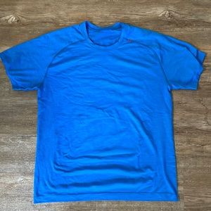 Mens short sleeve shirt